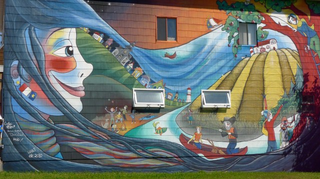 Murale invitante de la boulangerie de Bonaventure © Helen Doyle 2013