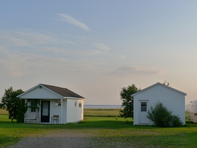 Cabines © Helen Doyle 2013 P1050431