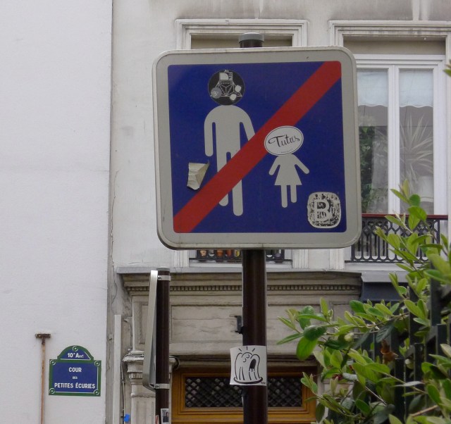 Cour des Petites Écuries © Helen Doyle 2014 P1070490