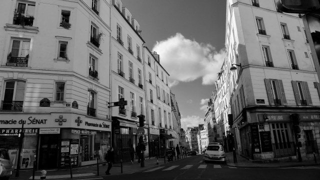 Rue Monsieur-Le-Prince © Helen Doyle 2019